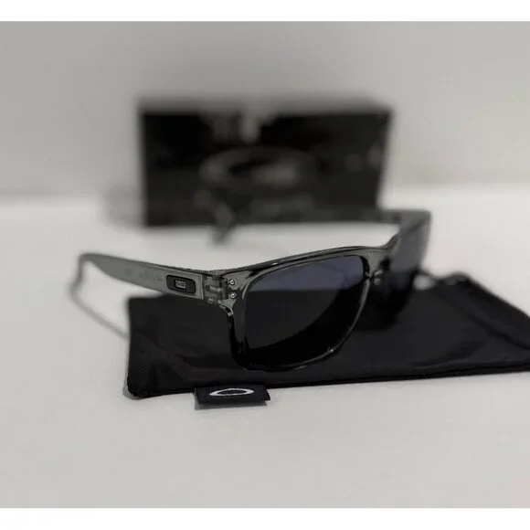 Oakley Holbrook Smoke Gray Frame 9102 Black Lenses - Picture 1 of 7